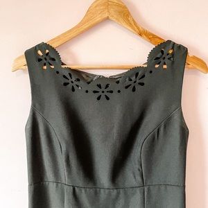 • vintage cut out neckline black dress •